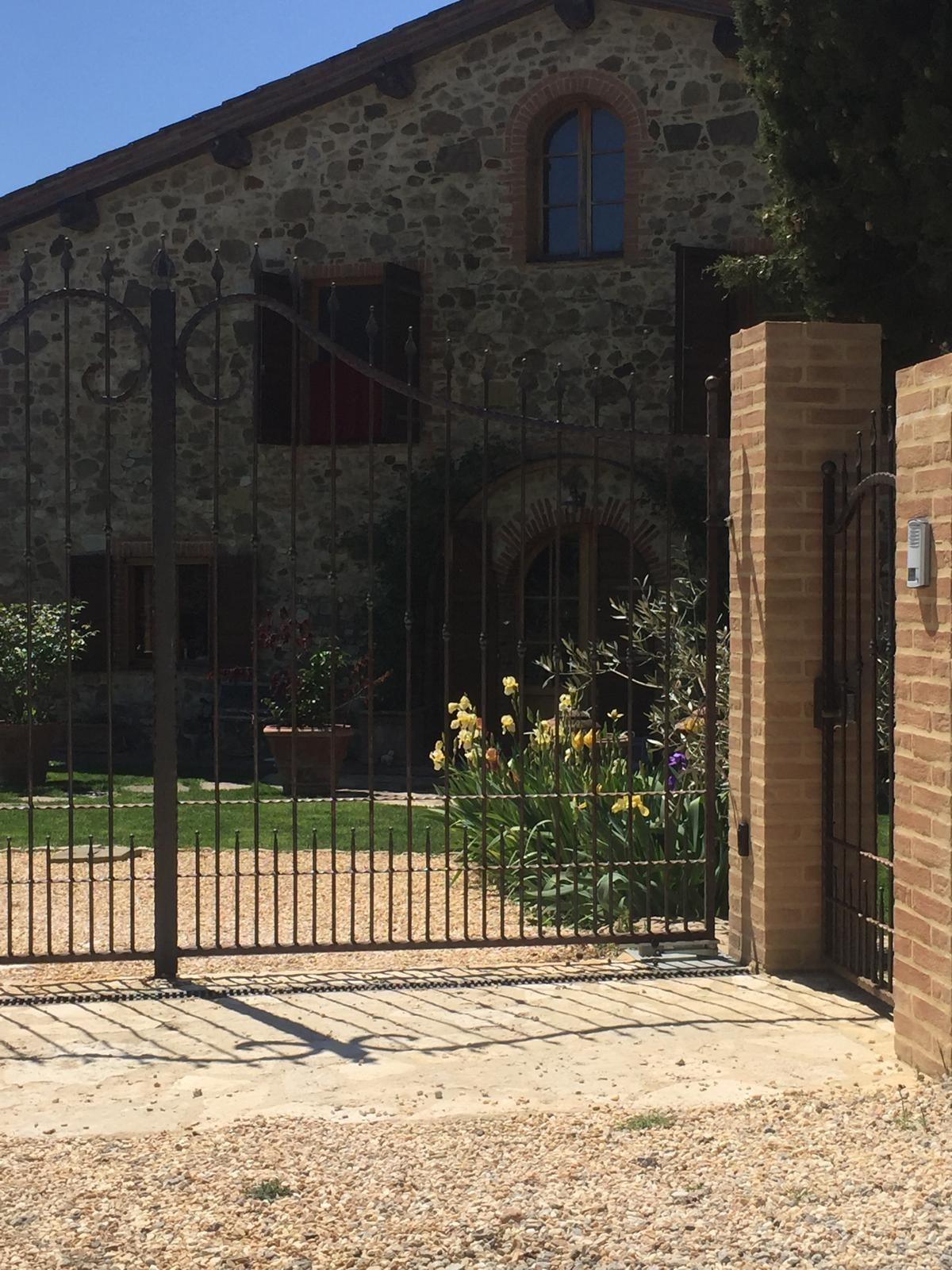 Villa con giardino a Siena