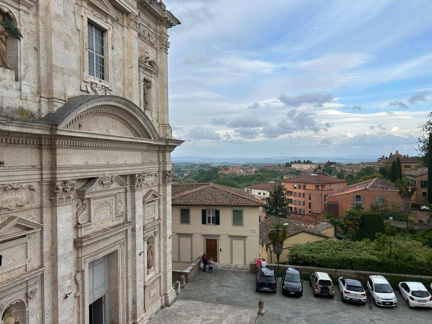 Quadrilocale in vendita a Siena