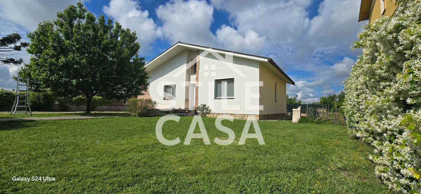 Casa indipendente con giardino a Chiesina Uzzanese
