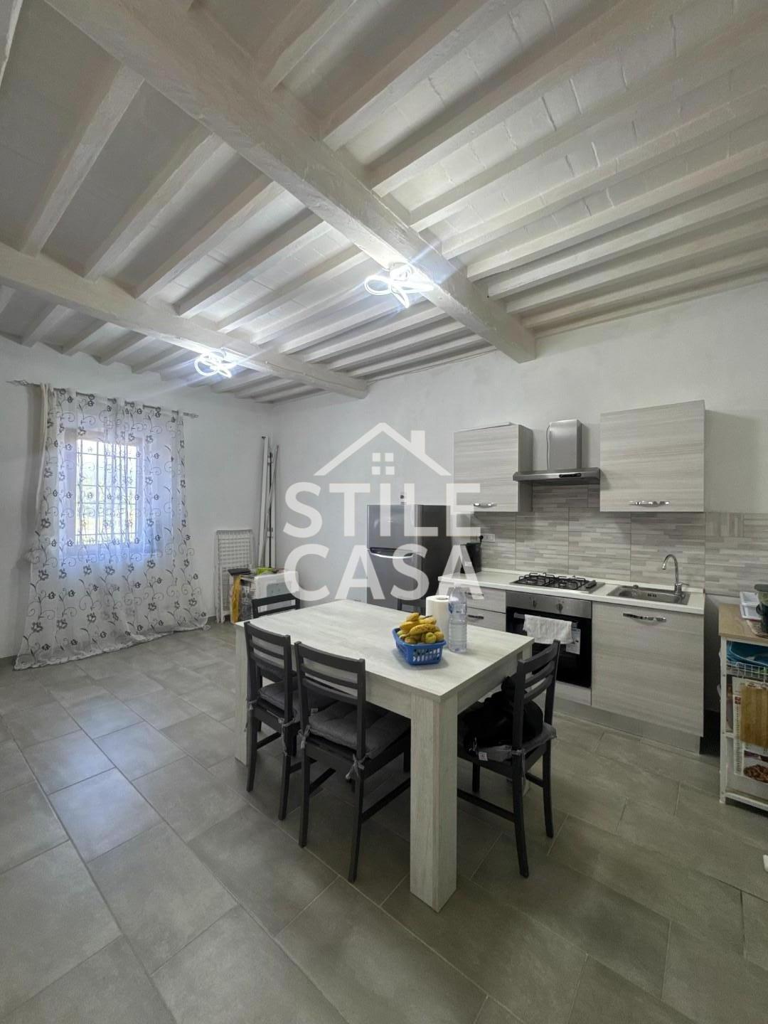 Casa indipendente con giardino, Altopascio marginone