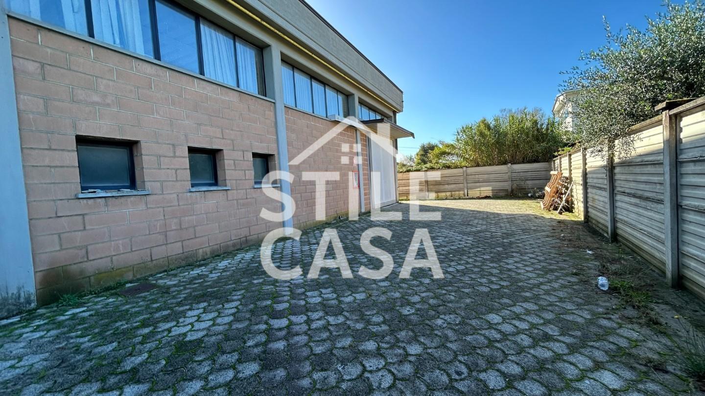 Capannone in vendita, Altopascio chimenti