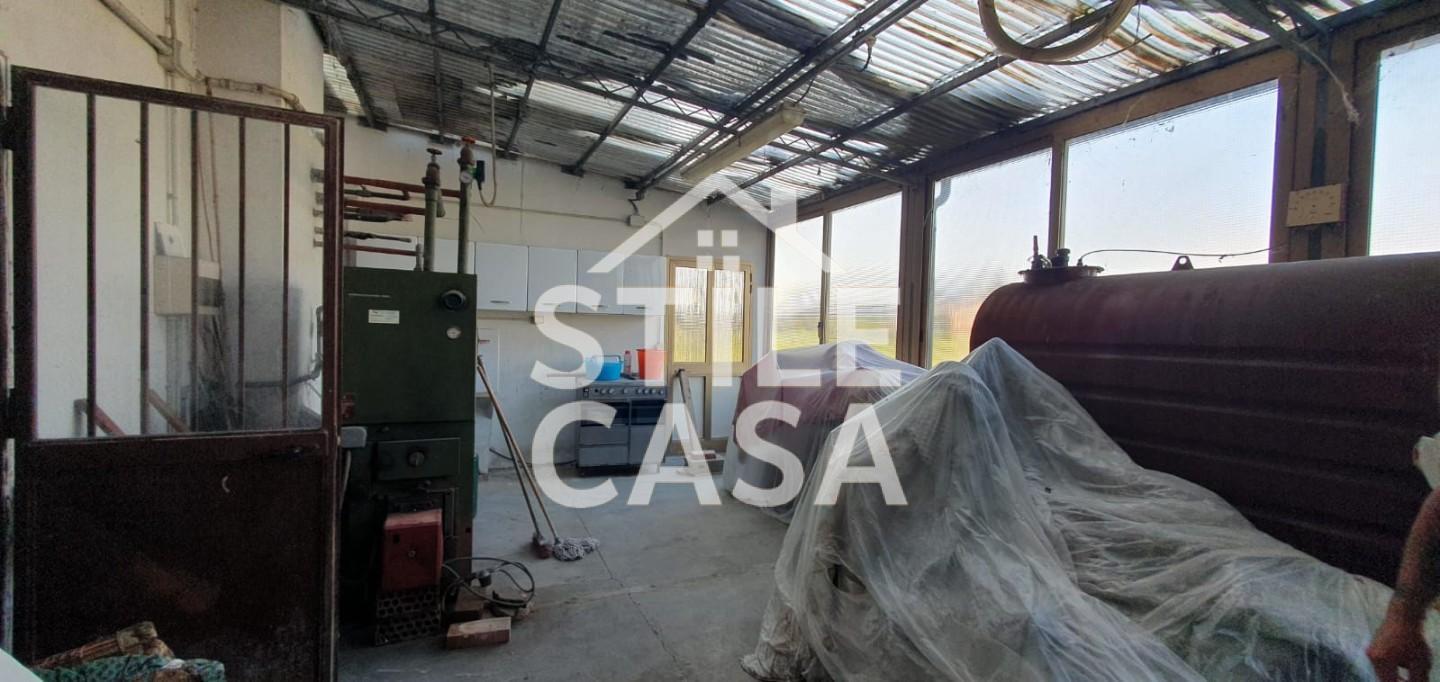 Casa indipendente con giardino, Pescia castellare