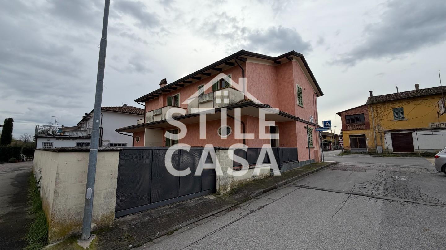 Casa indipendente da ristrutturare a Fucecchio