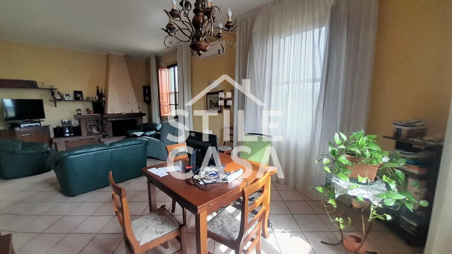 Casa indipendente con giardino, Castelfranco di Sotto orentano