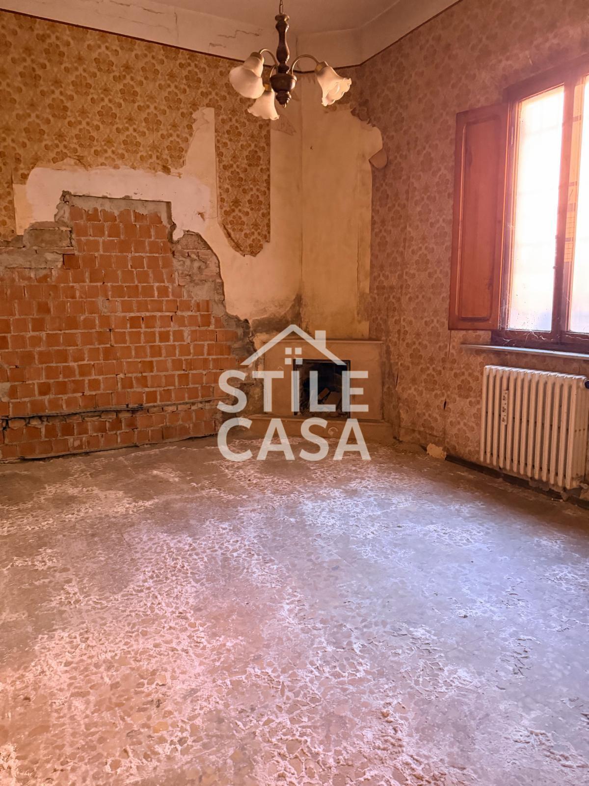 Casa indipendente con giardino a Santa Croce sull'Arno