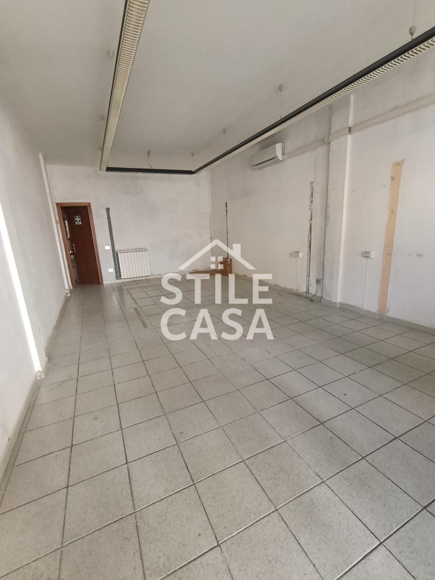 Locale commerciale in affitto, Santa Croce sull'Arno staffoli