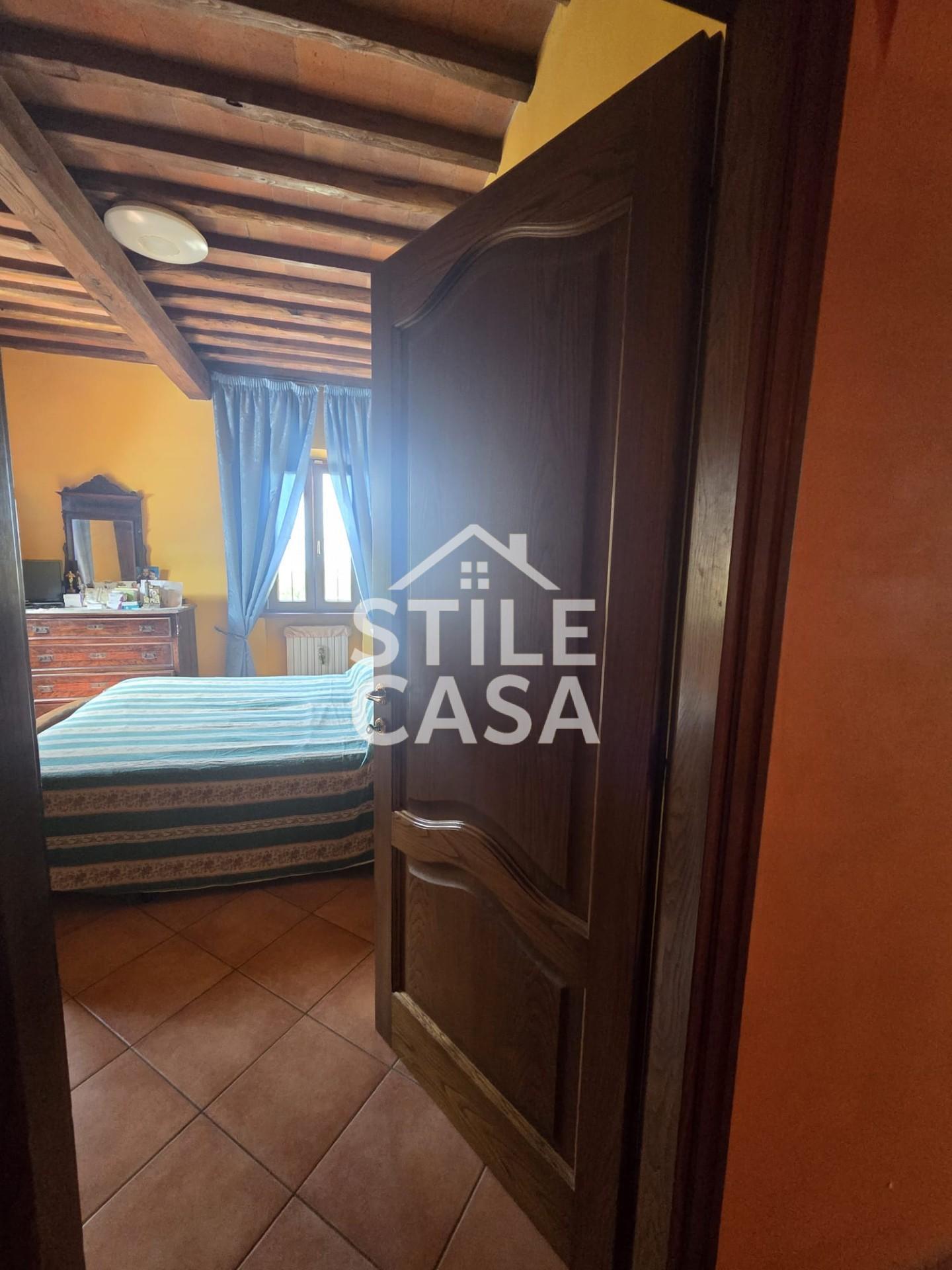 Villa con giardino a Montecarlo
