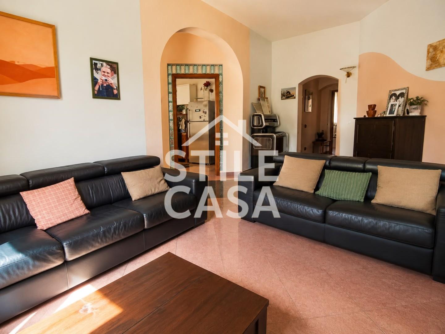 Casa indipendente con terrazzo a Castelfranco di Sotto