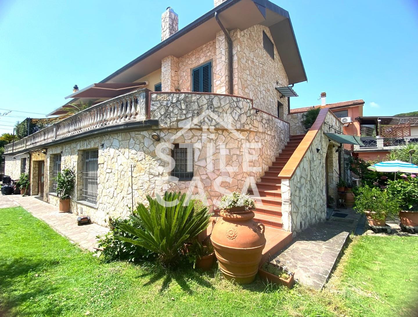 Casa indipendente con giardino a Buggiano