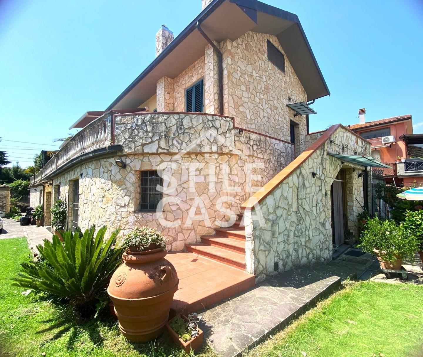 Casa indipendente con giardino a Buggiano