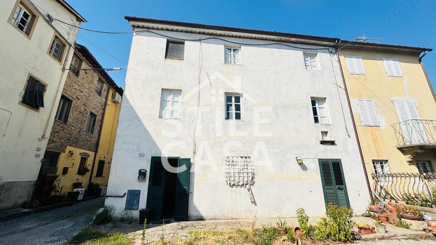 Casa indipendente con giardino, Lucca san lorenzo a vaccoli