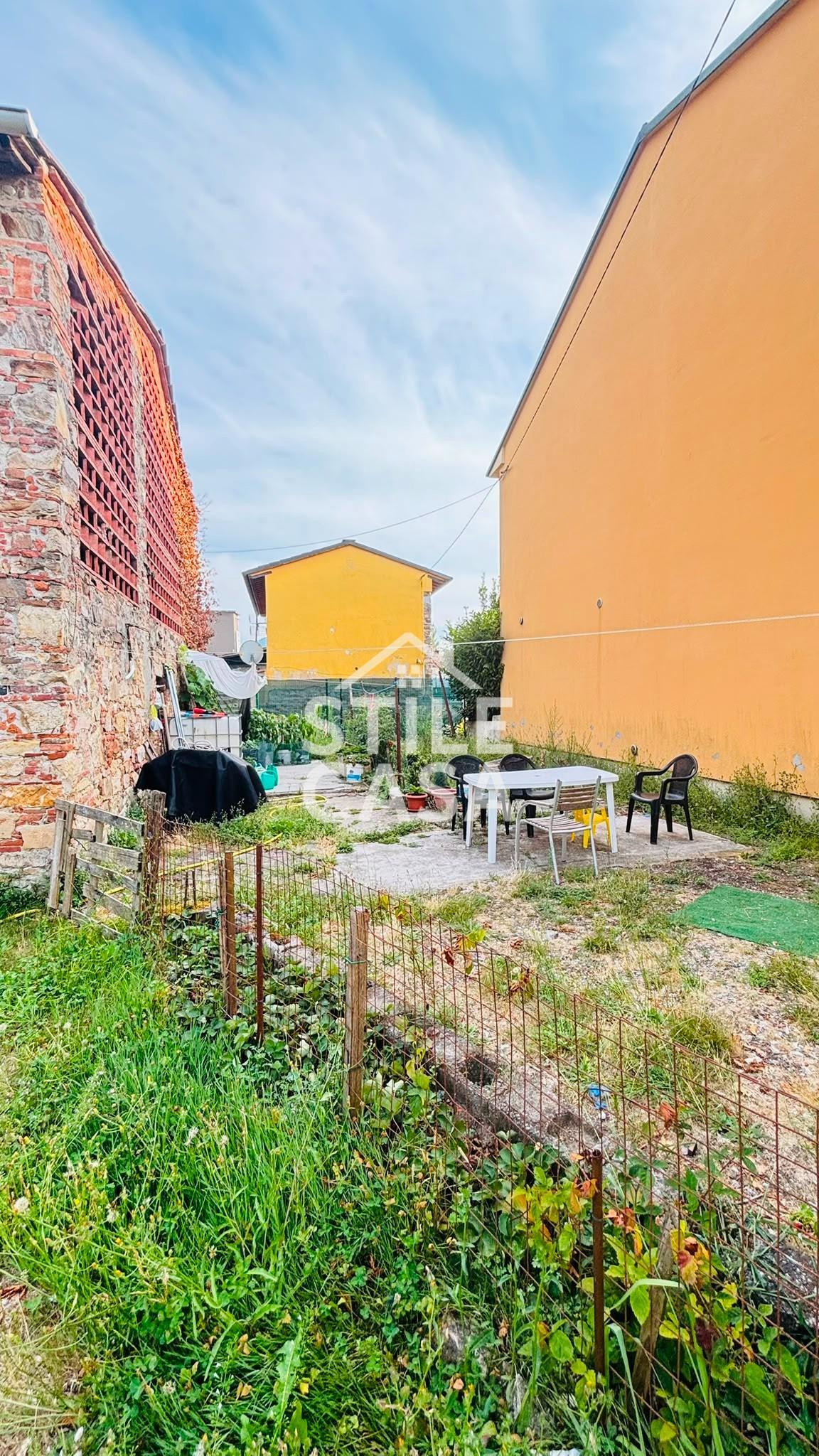 Rustico con giardino, Lucca san concordio contrada