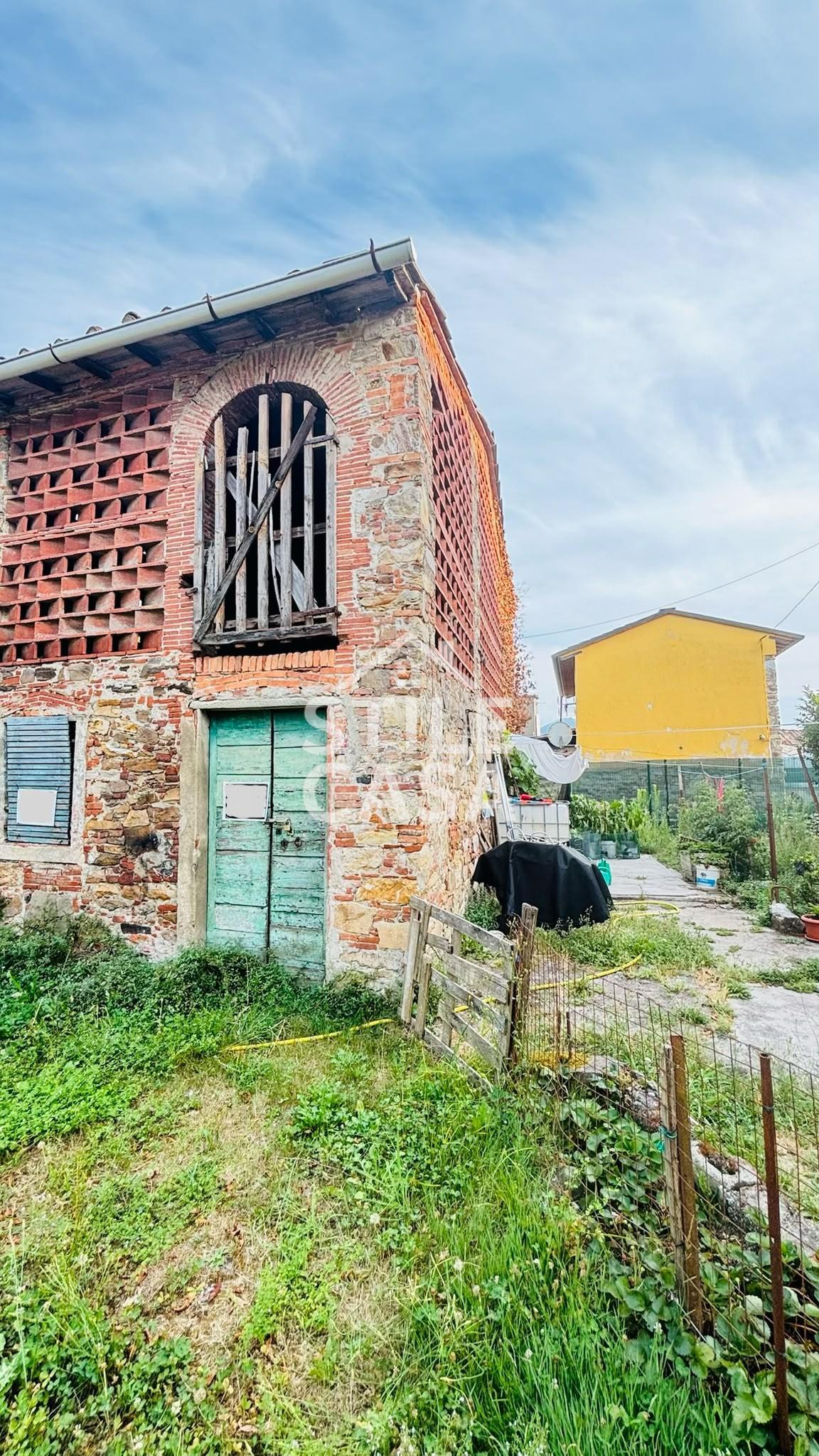 Rustico con giardino, Lucca san concordio contrada