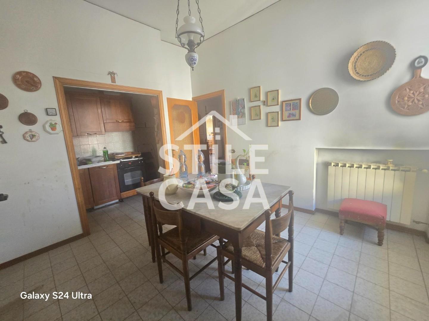 Appartamento con terrazzi, Altopascio centro