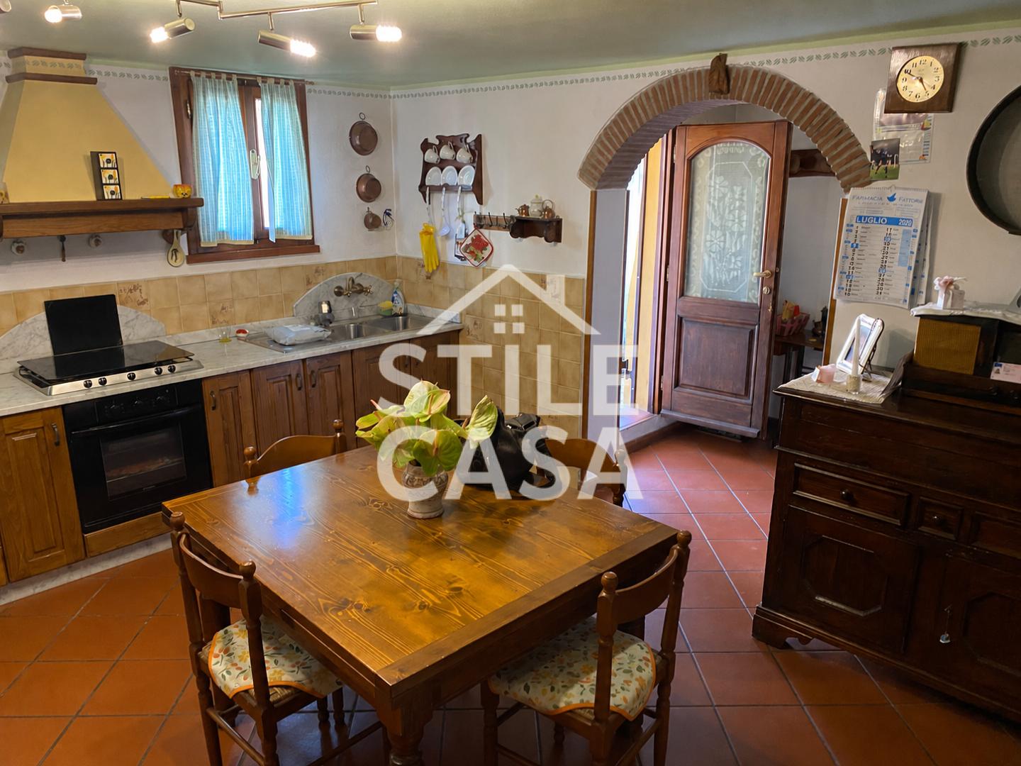 Casa indipendente con giardino a Buti