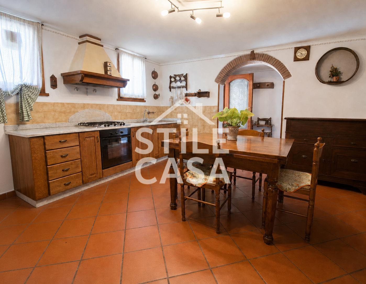 Casa indipendente con giardino a Buti