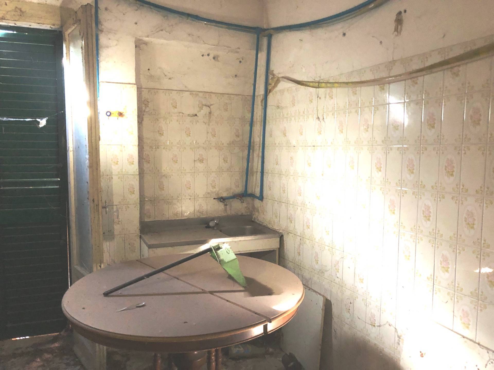 Appartamento in vendita a Teramo, Centro