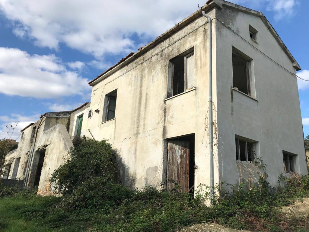 Rustico in vendita a Civitella del Tronto, Ponzano