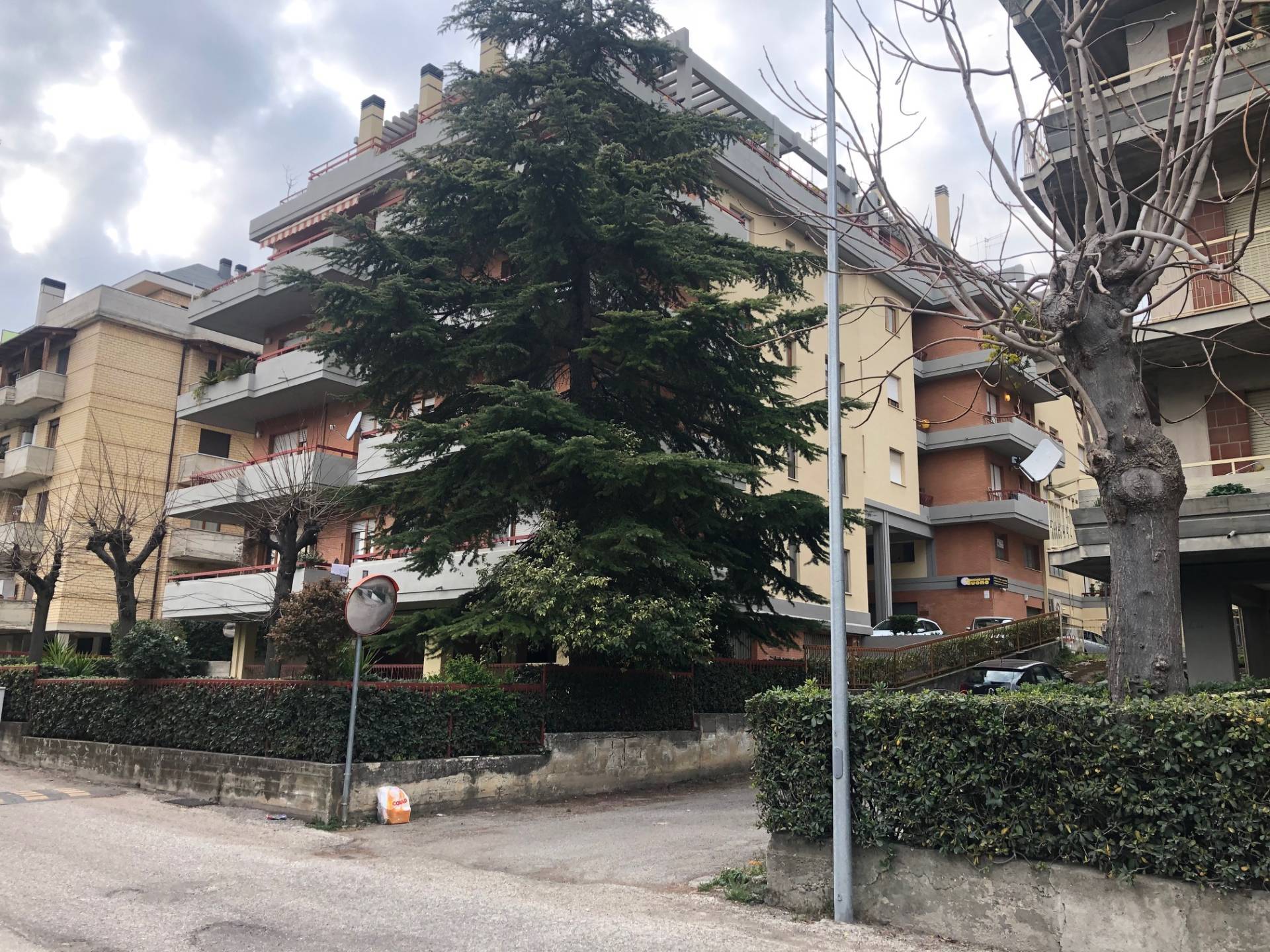 Appartamento in vendita a Teramo, Centro