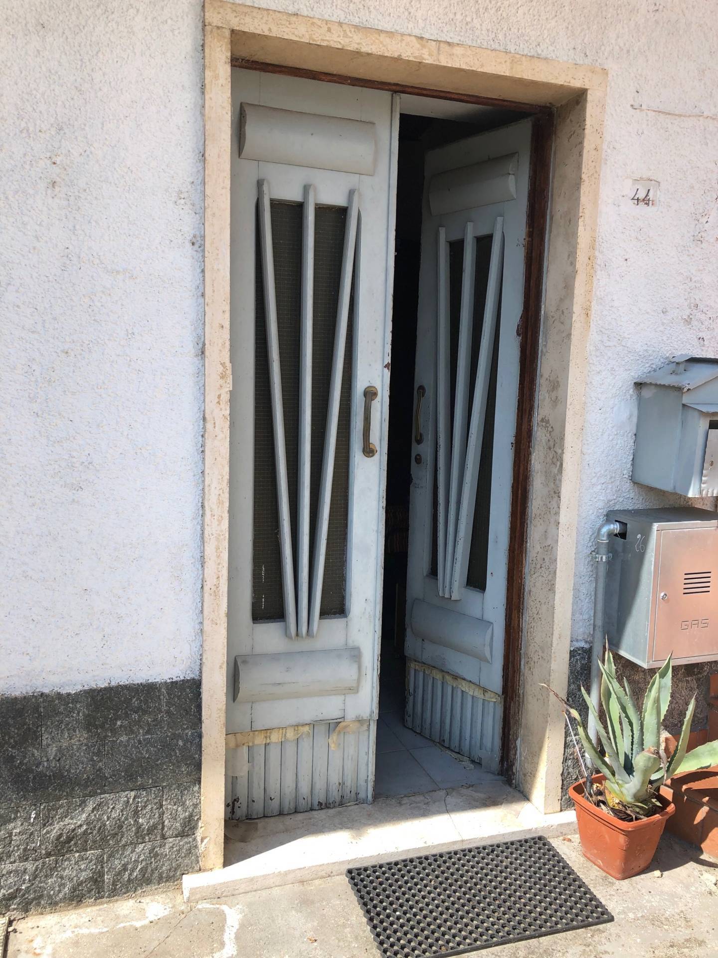 Villette a schiera in vendita a Isola del Gran Sasso d'Italia, centro