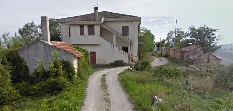 Palazzo in vendita a Notaresco, Grasciano