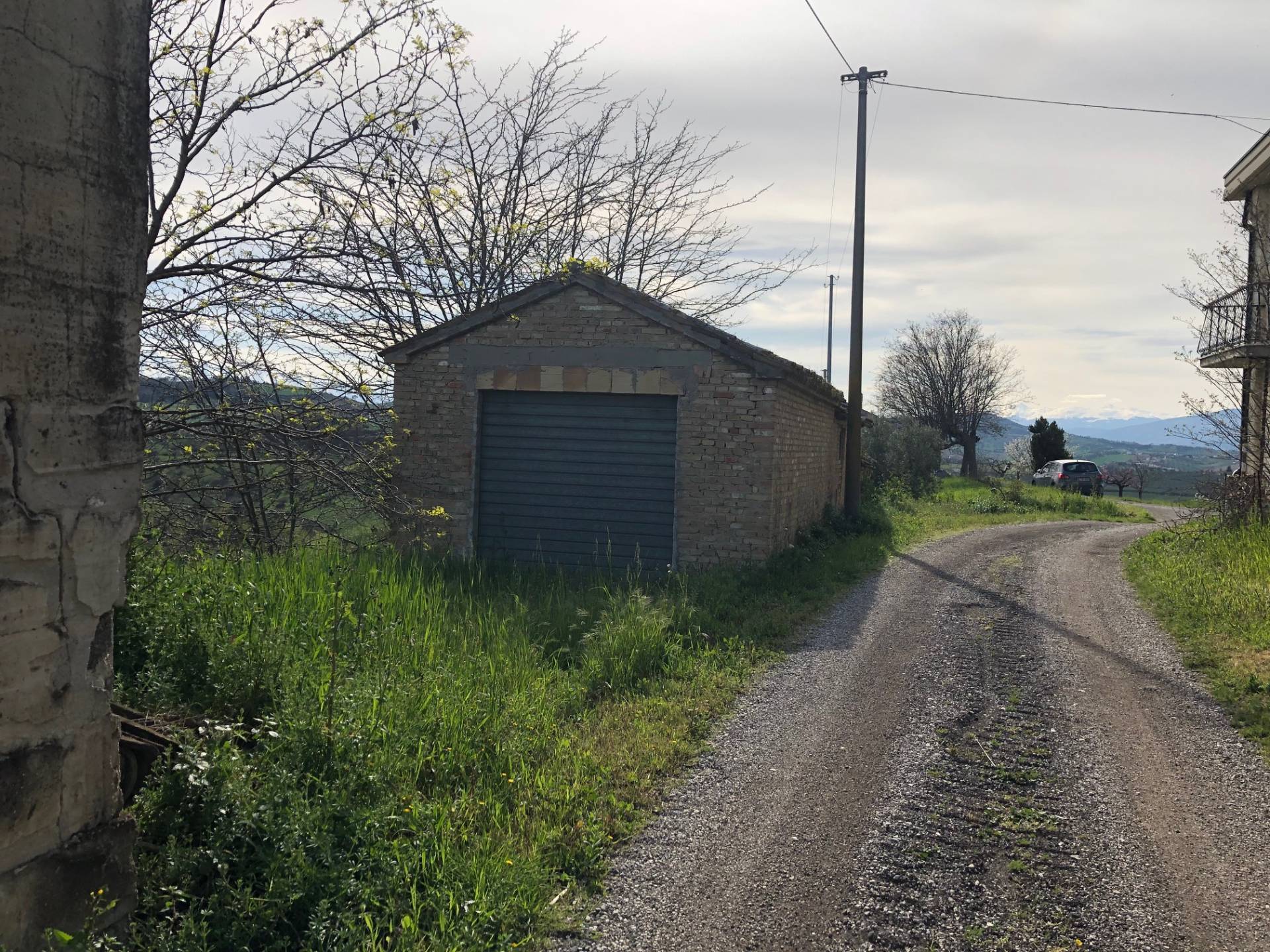 Palazzo in vendita a Notaresco, Grasciano