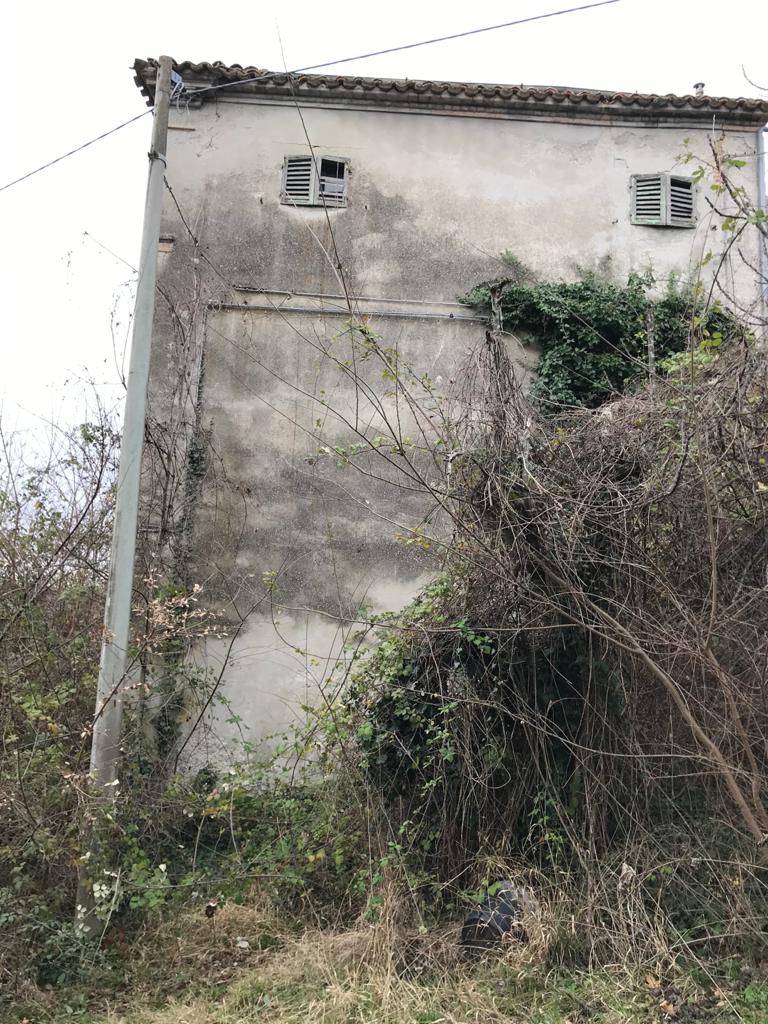 Rustico in vendita a Civitella del Tronto, Ponzano