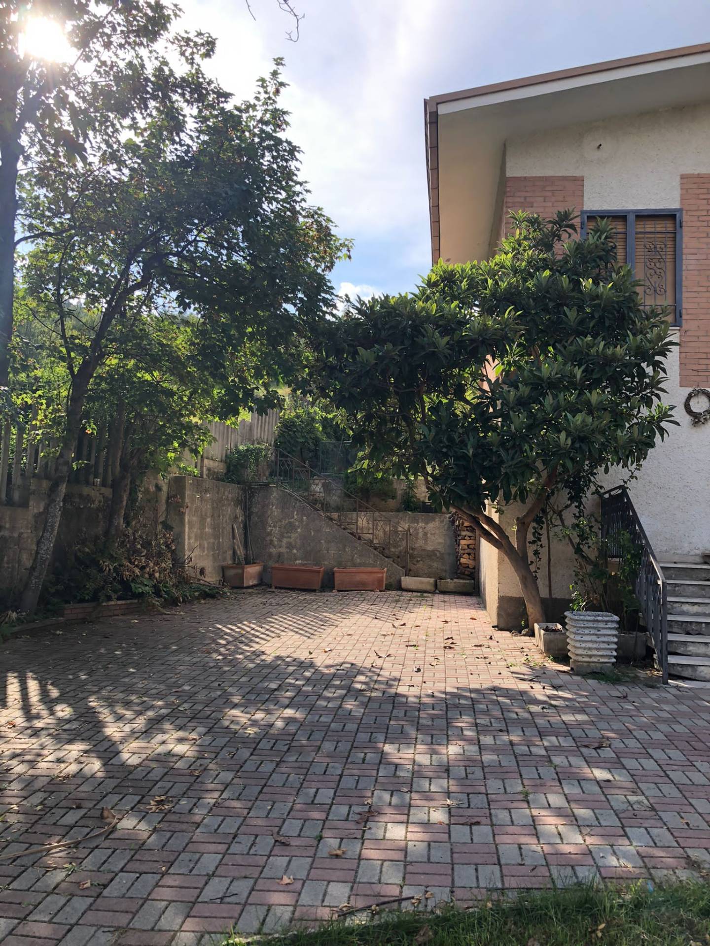 Villa in vendita a Isola del Gran Sasso d'Italia, centro