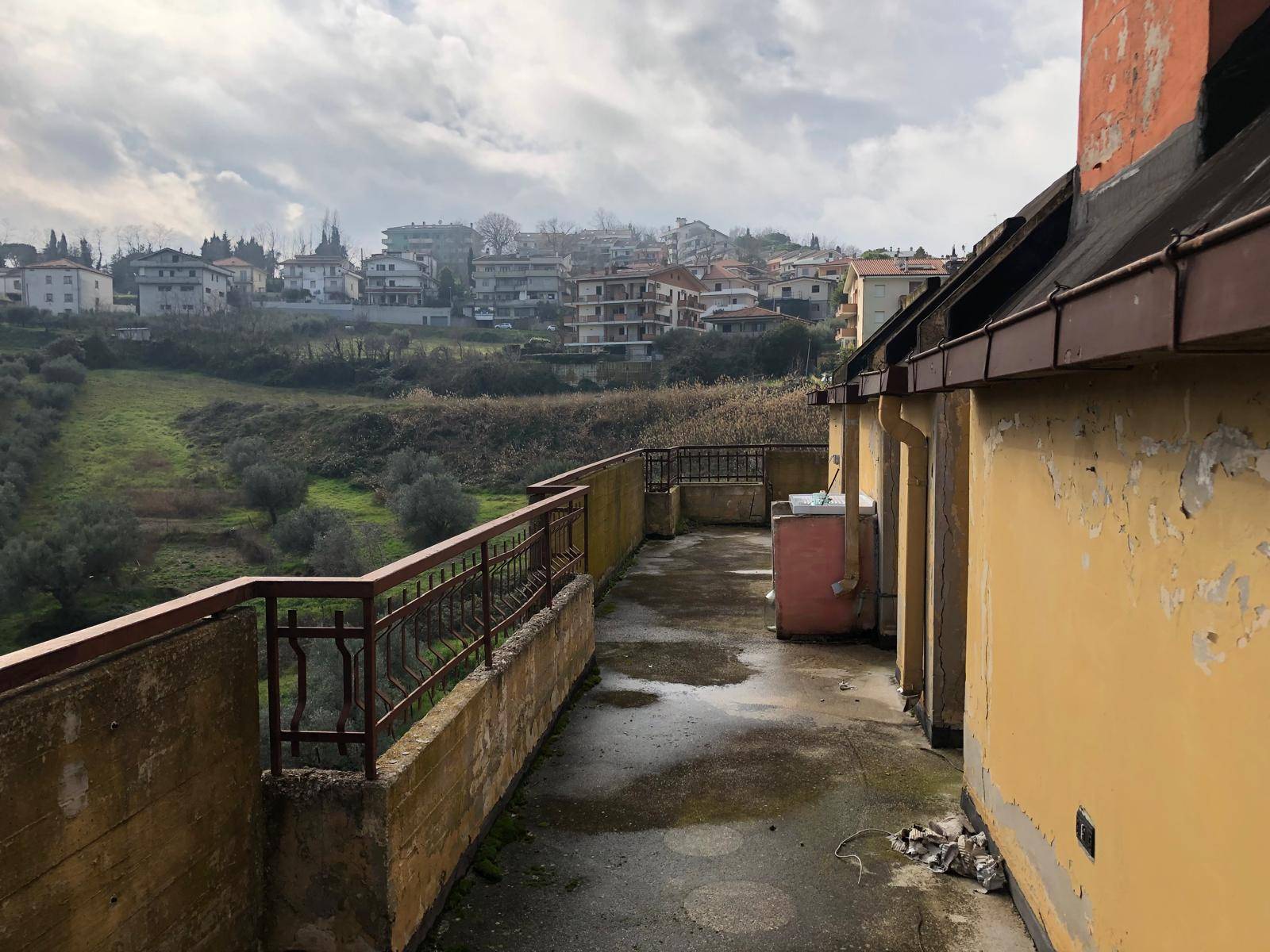 Appartamento in vendita a Tortoreto, Tortoreto Alta