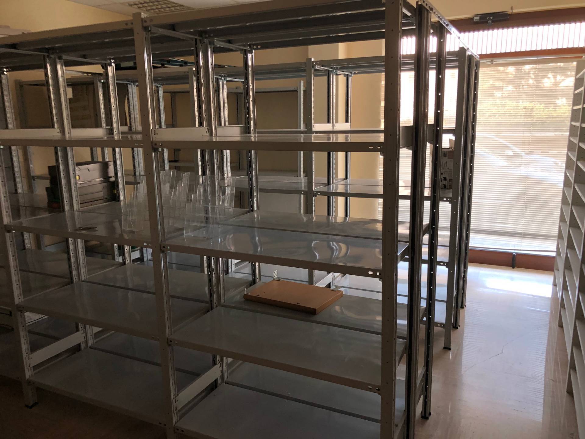 Locale commerciale in vendita a Silvi, Silvi Marina