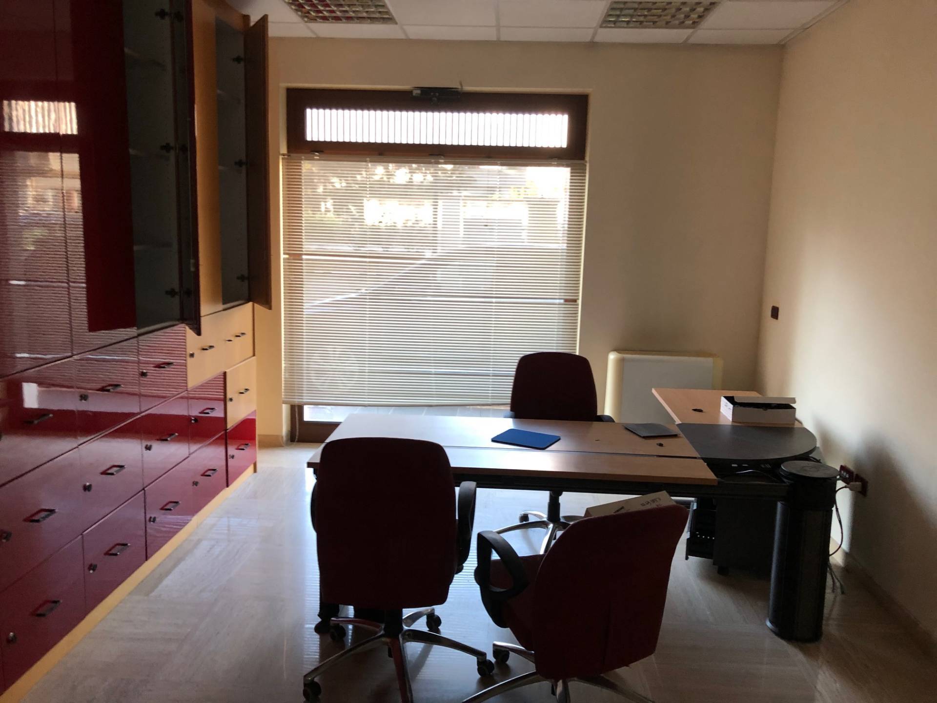 Locale commerciale in vendita a Silvi, Silvi Marina