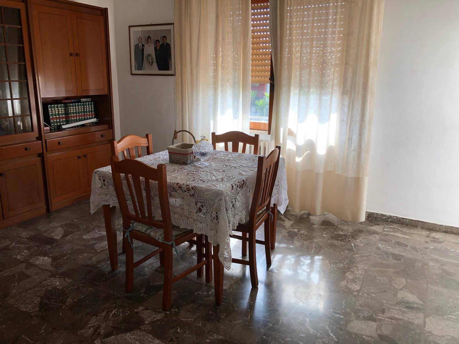 Appartamento in vendita a Giulianova, Colleranesco