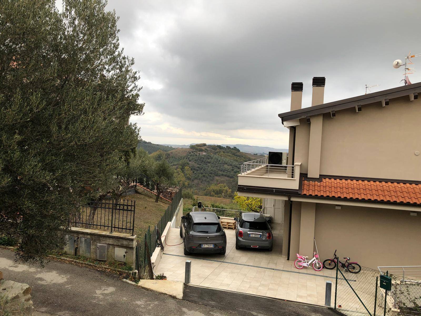 Villette a schiera in vendita a Teramo, Villa Mosca
