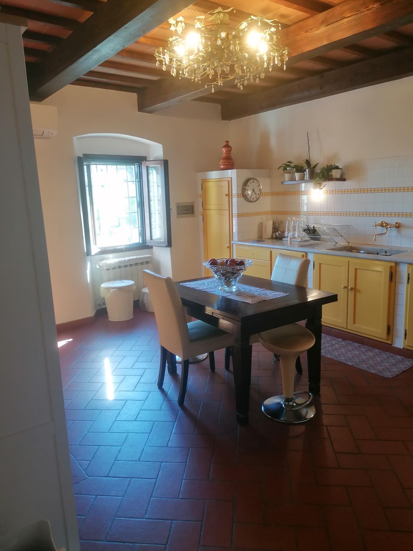 Casa indipendente in vendita a Carmignano