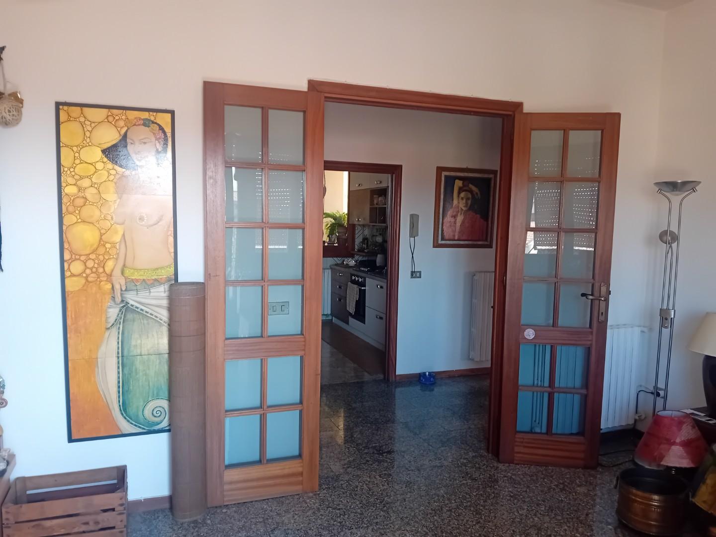 Quadrilocale in affitto, Prato tavola