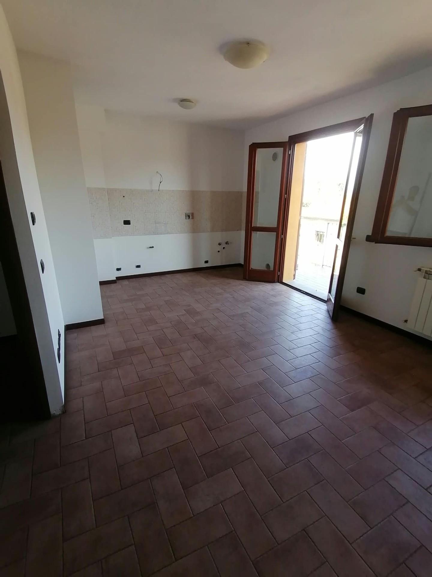 Trilocale con terrazzi, Carmignano comeana
