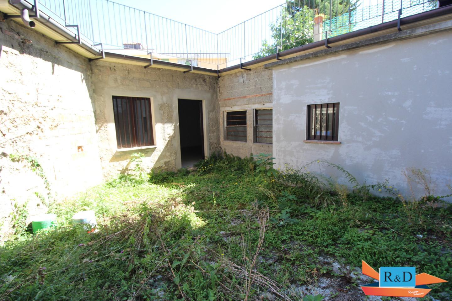 Laboratorio in vendita a Colle di Val d'Elsa