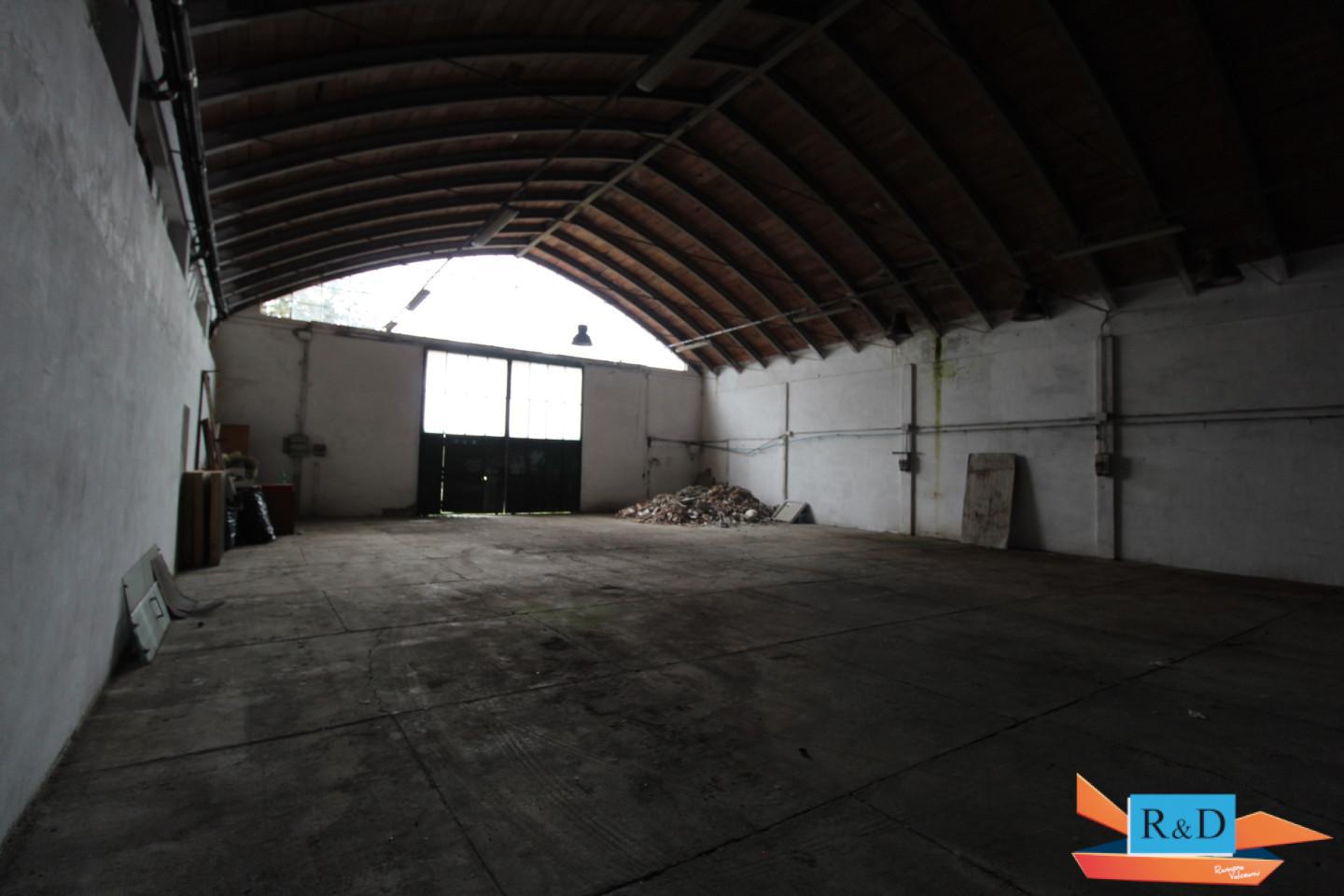 Capannone in vendita, Colle di Val d'Elsa gracciano dell'elsa