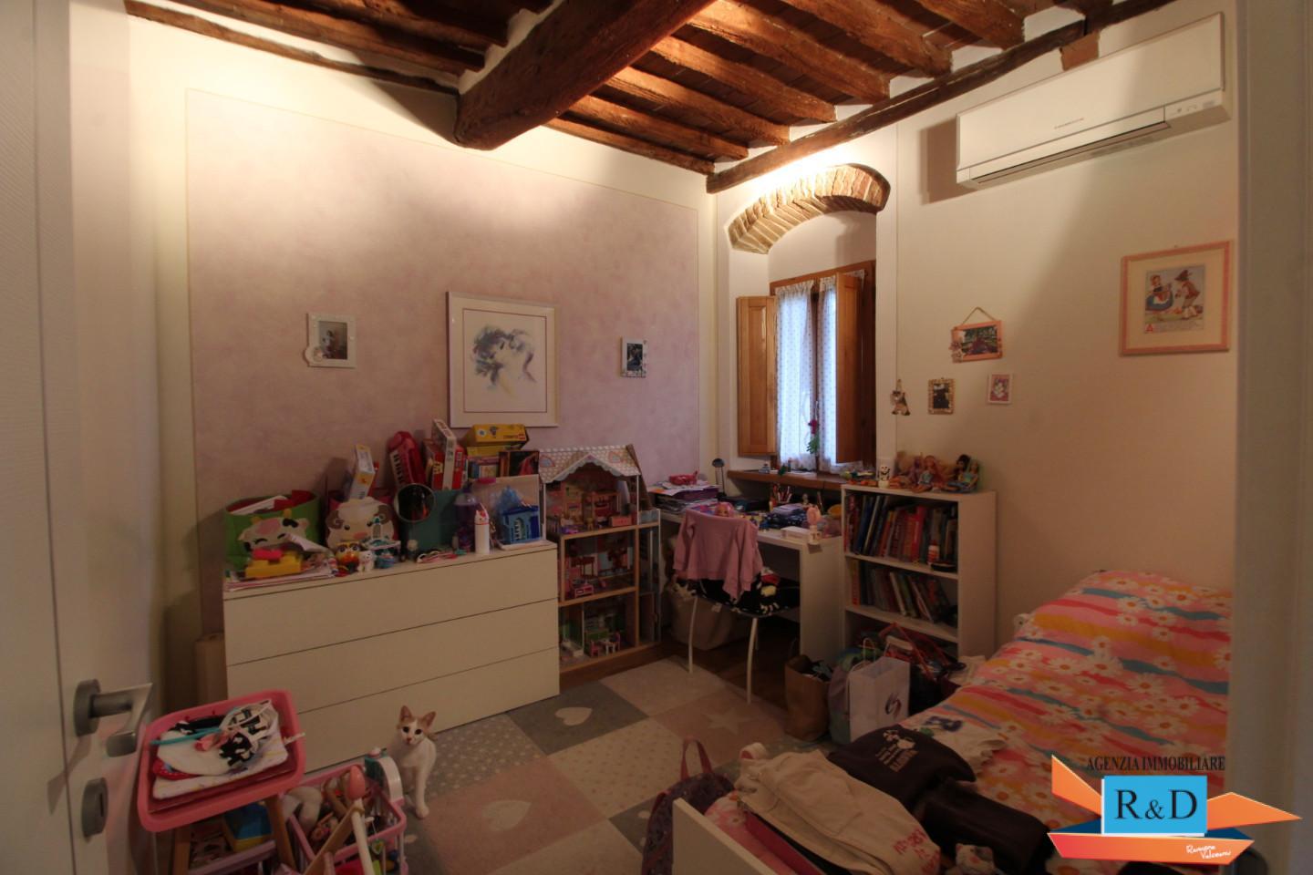 Casa indipendente con terrazzi a Colle di Val d'Elsa