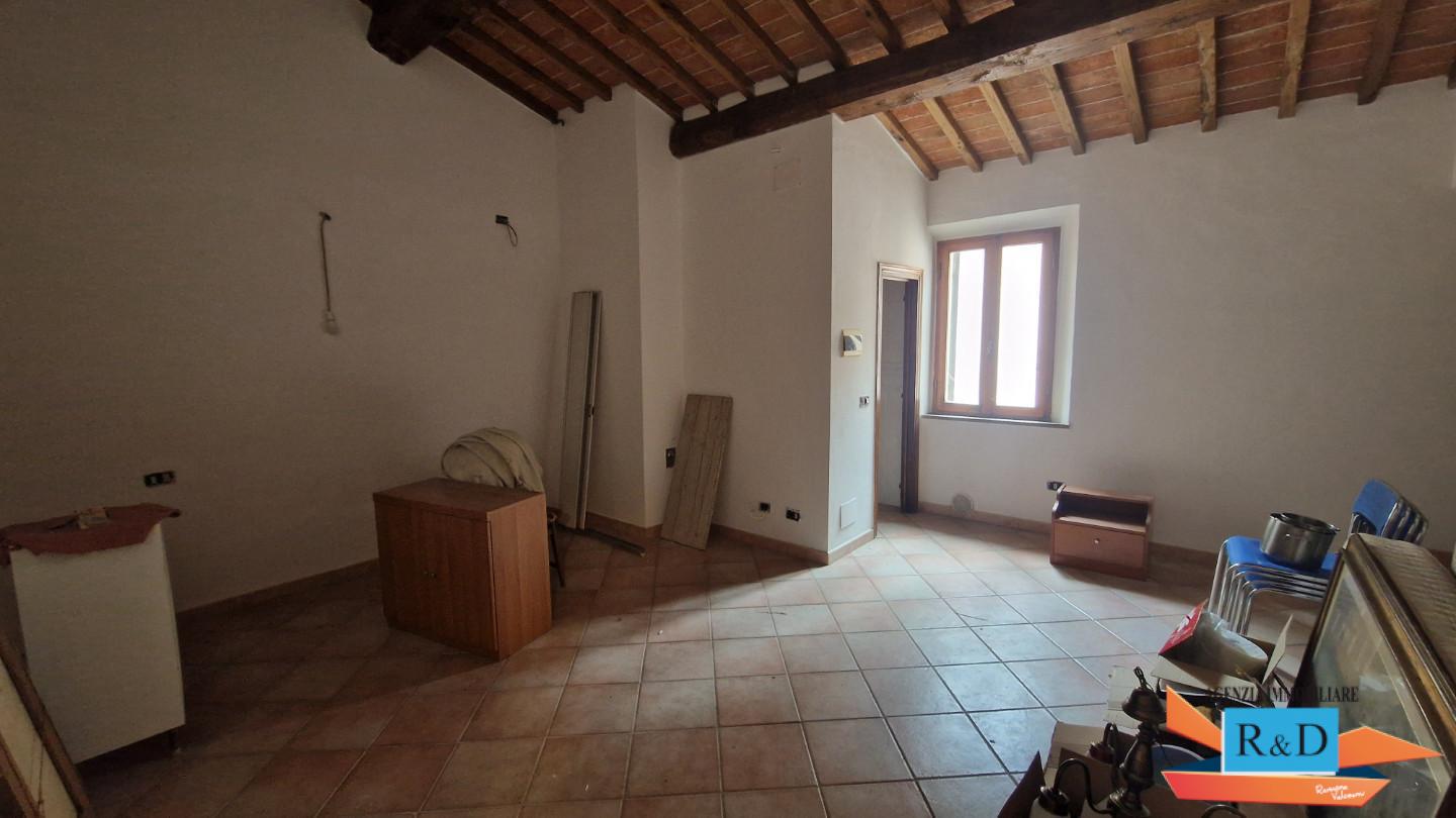 Monolocale in vendita a Colle di Val d'Elsa