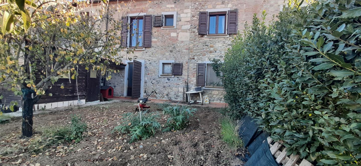 Trilocale con giardino, Santa Luce macchiaverde scalo