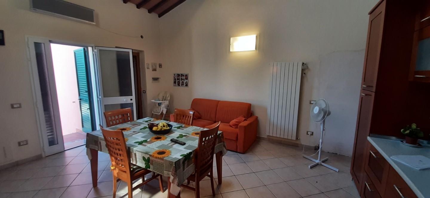 Rustico con giardino, Rosignano Marittimo vada