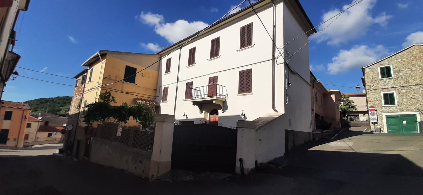 Casa indipendente con giardino, Santa Luce pastina