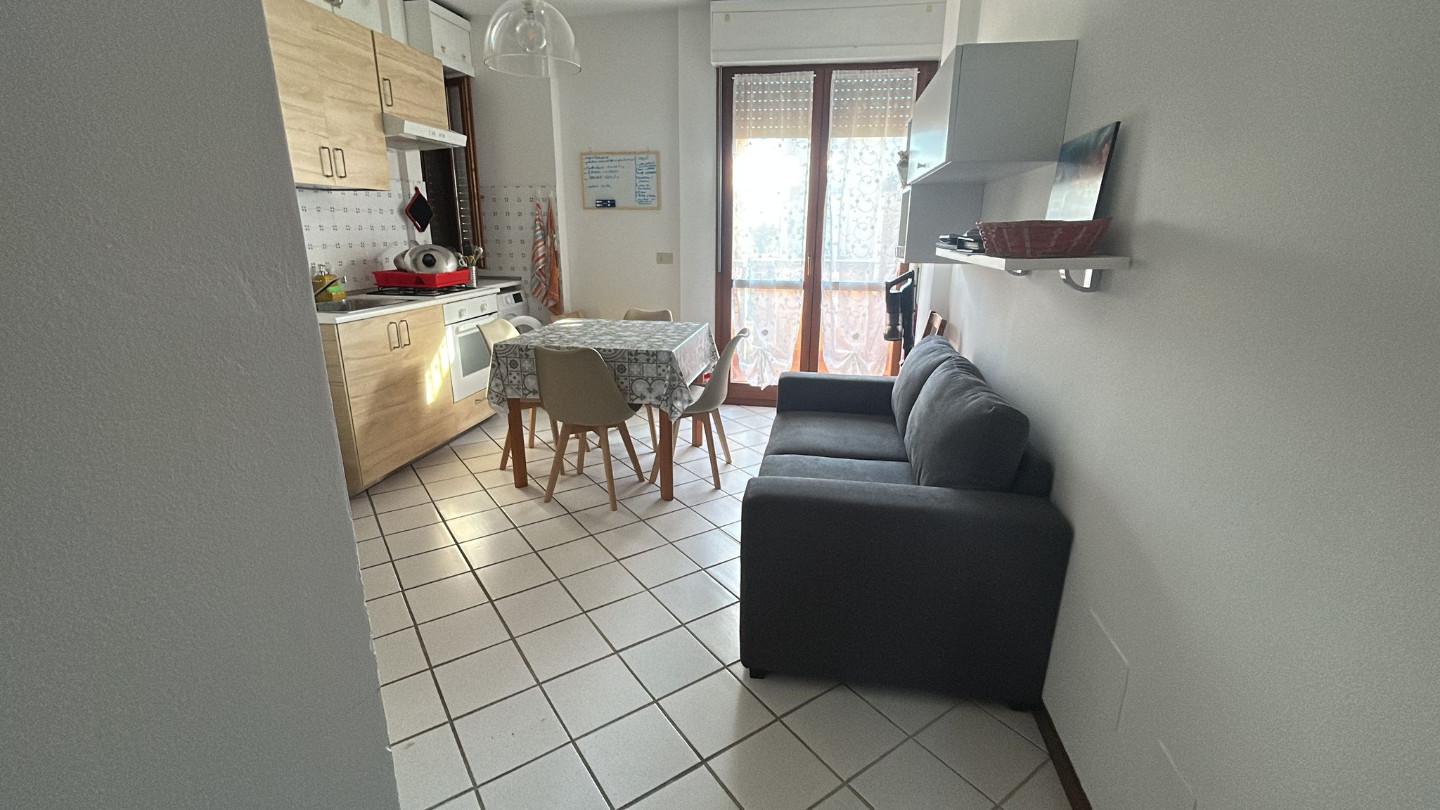 Bilocale arredato in affitto, Pisa nova