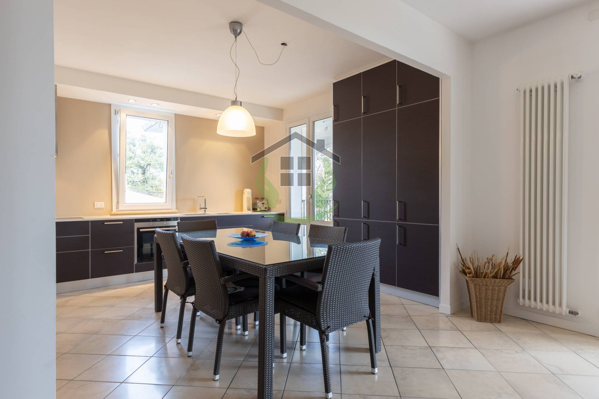 Villa in vendita a Acquaviva Picena