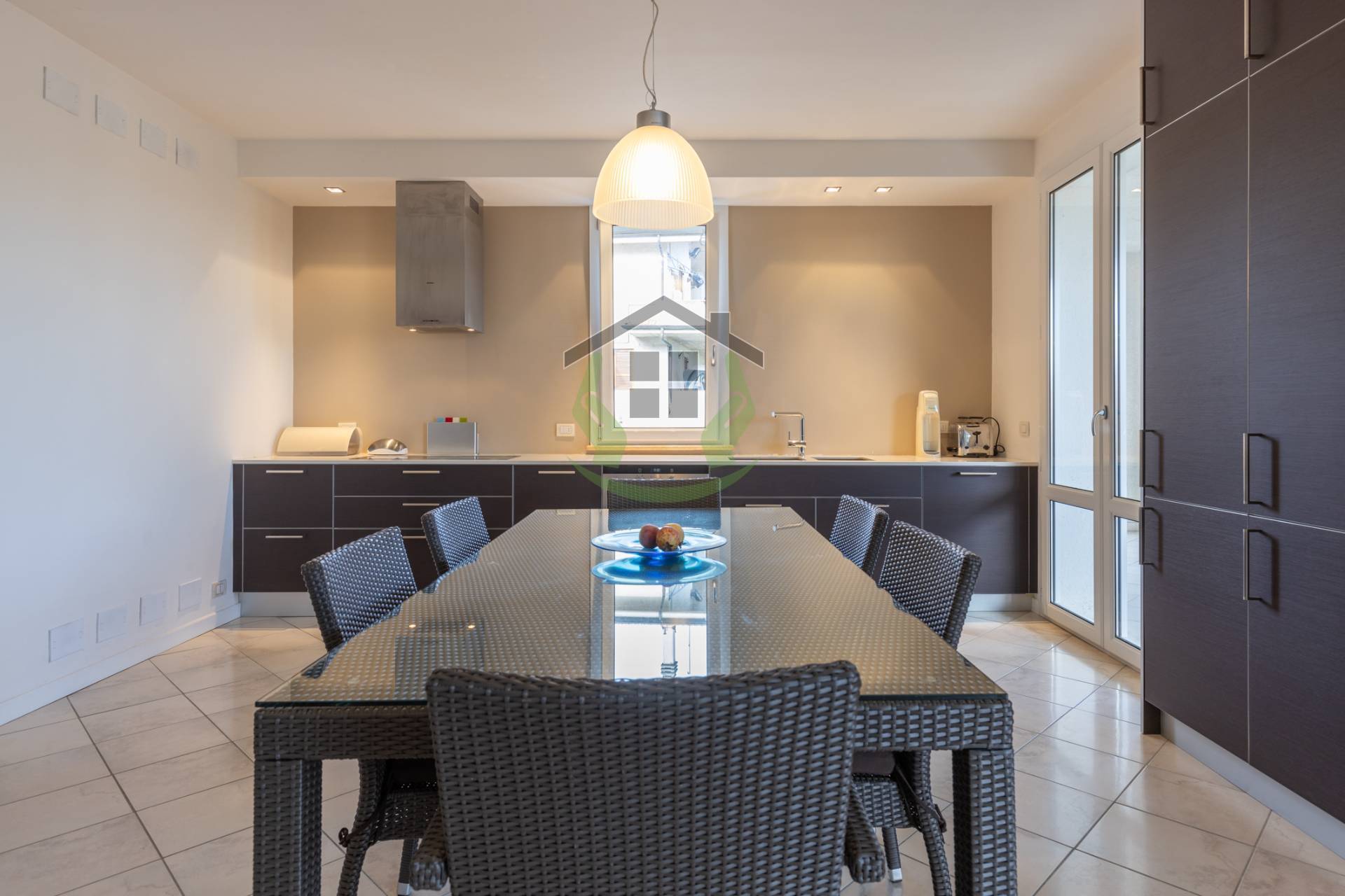 Villa in vendita a Acquaviva Picena