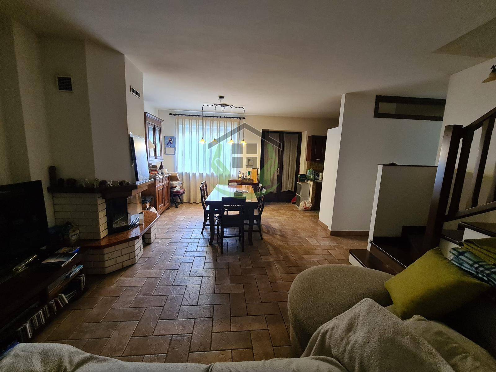 Villa bifamiliare in vendita a Volpiano