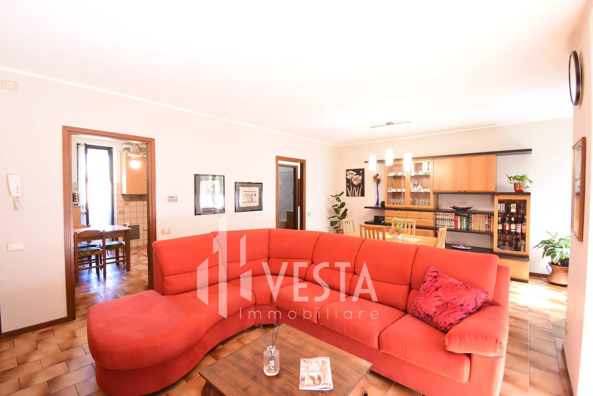 Appartamento in vendita a Monticello Brianza