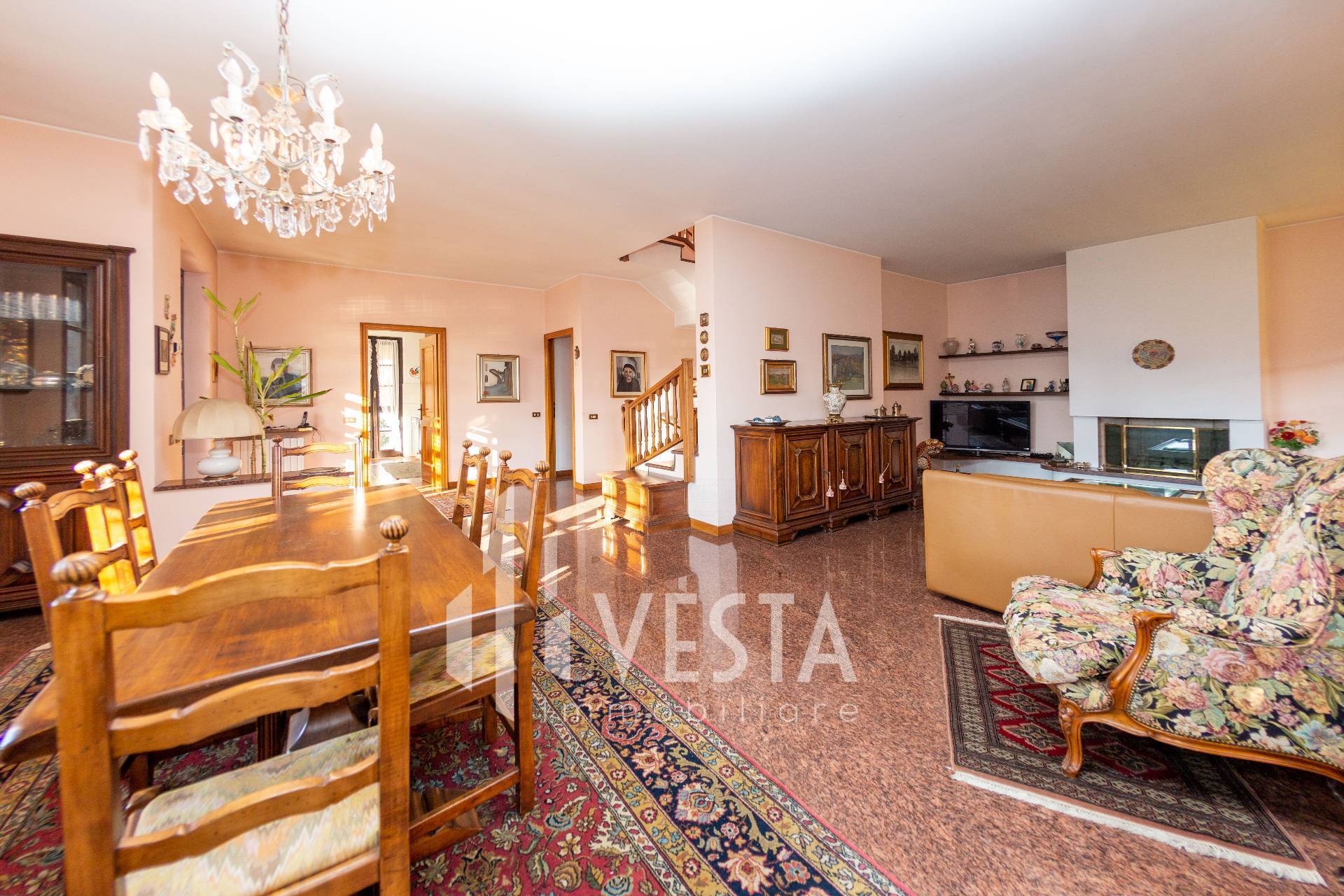 Villa in vendita a Osnago