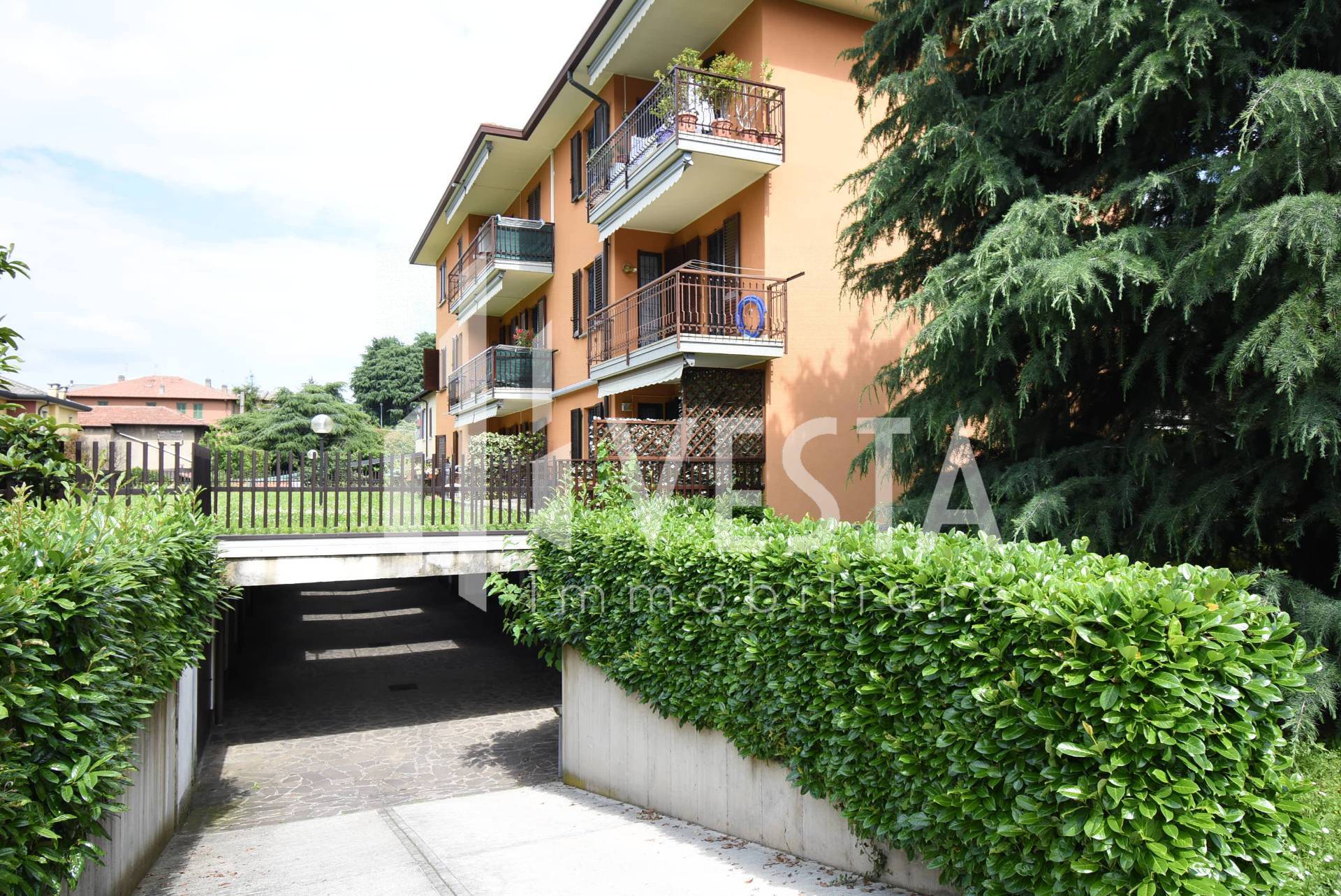 Box o garage in vendita a Cernusco Lombardone